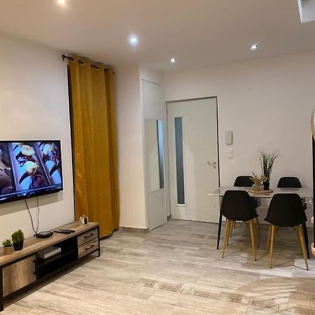 Le Duplex De Paris Lägenhet Chalon-sur-Saône Exteriör bild